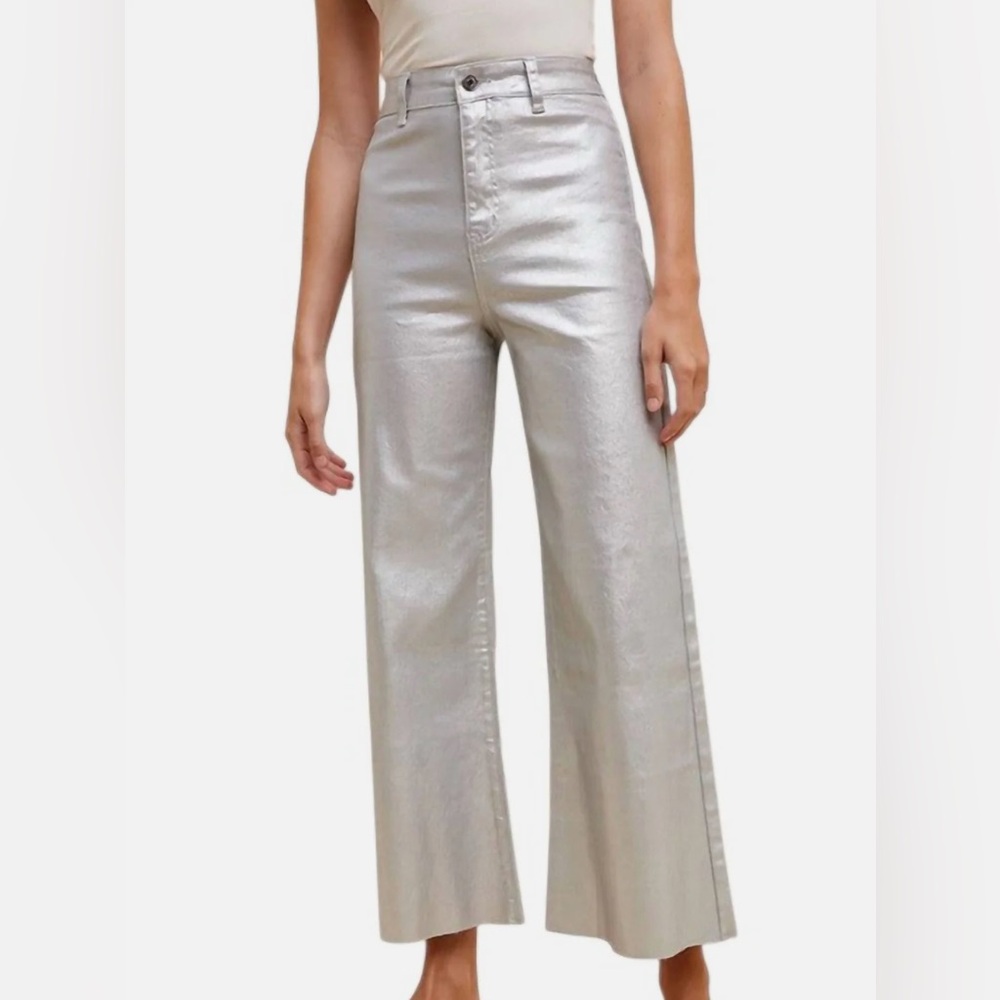 Anniewear Stretchy Cropped Wide-leg Pant in Silver